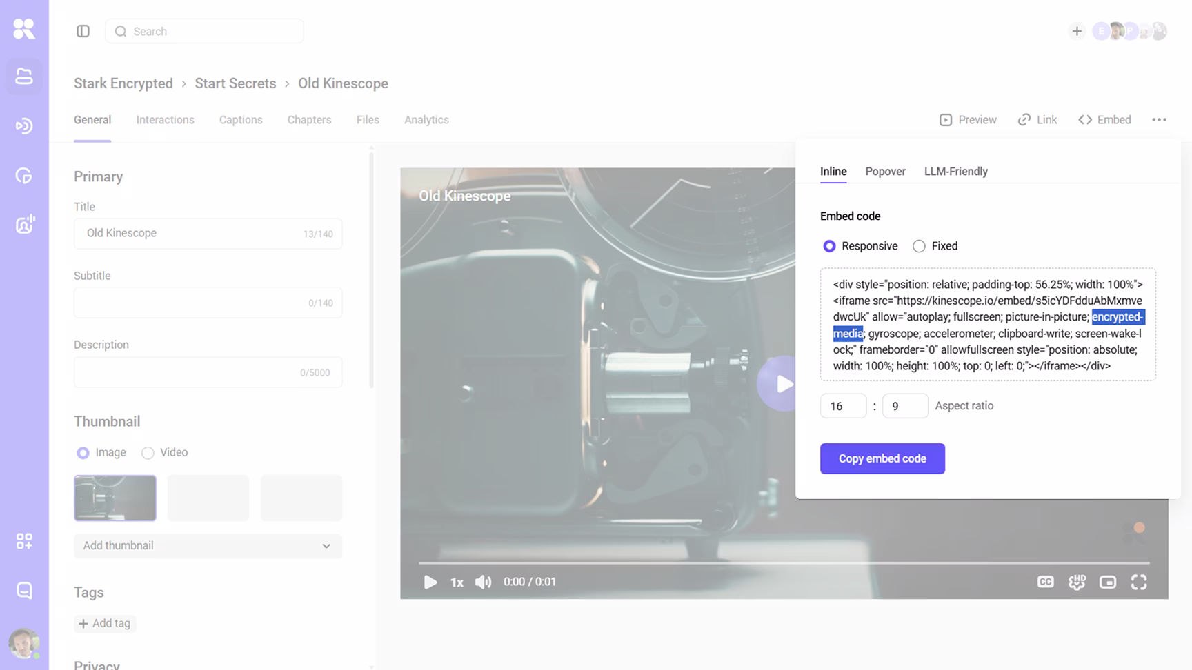Código de embed do player da Kinescope com o parâmetro encrypted-media no iframe